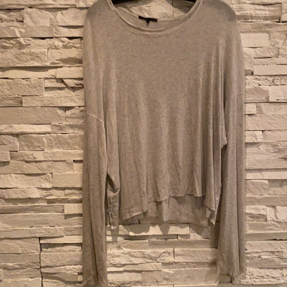 Ultra thin, light weight top